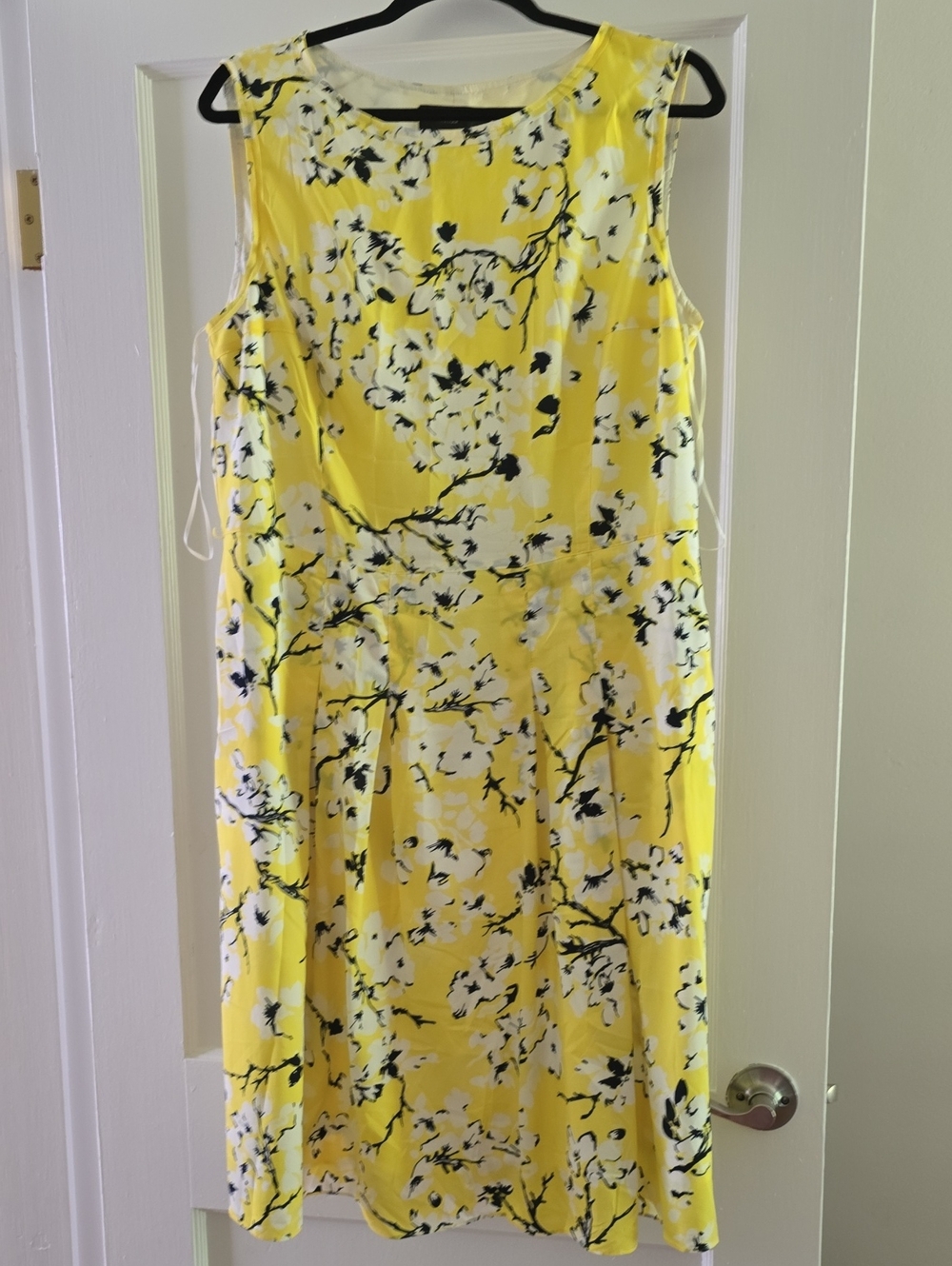 Jones New York Yellow Floral Midi Dress